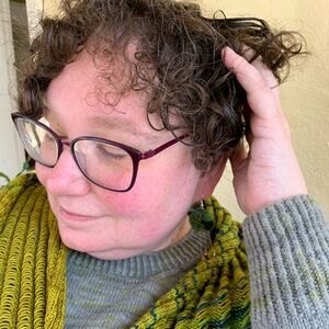 Meet your Posher, Elizabeth